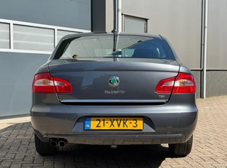 Škoda Superb 2009 - 1.8 TSI Elegance bj.2009 Navi|Trekh|Pdc|Stoel verw. изображение 8