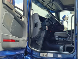 Scania R 2013 - R560 V8 8x4*4 - HIAB 244 K5 Crane / Kran / Grua with remote - Steering axle - Full air obrazek 12