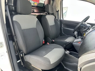 Renault Kangoo 2021 - 1.5 dCi E6 / L1H1 / 1e EIGENAAR / TREKHAAK / NAVI / CRUISE / AIRCO / ACHTERDEUREN MET RUIT image 6