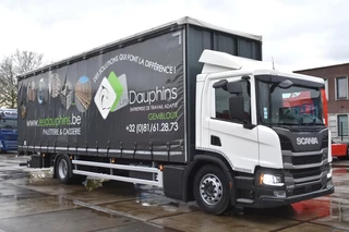 Scania P 2021 - P280 4x2LB - SLIDING CURTAINS/ROOF - FULL AIR - 125 TKM - NAVI - WHEELBASE: 635 CM - ELEVATOR - LED - TOP CONDITION - te koop