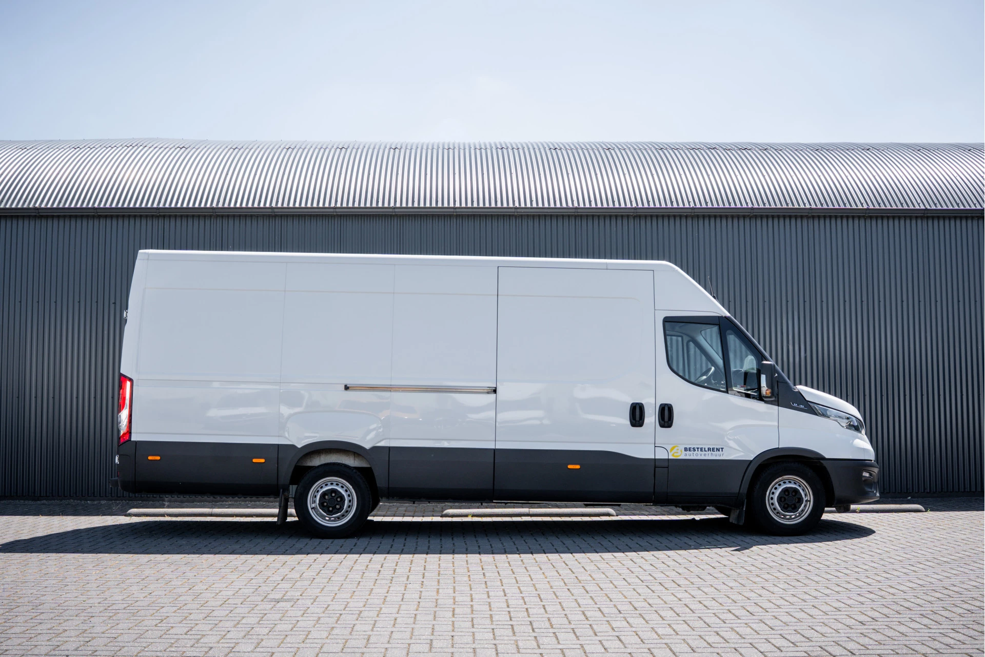 Iveco Daily 2023 - 35S16 | L4H2 | 156 PK | 3-Zits | Climate | Euro 6 image 6