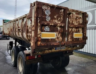 Fruehauf N/A 1999 - 2 Axle , 8 Tyres , Steel Tipper , Spring Suspension , Drum Brakes imagen 5