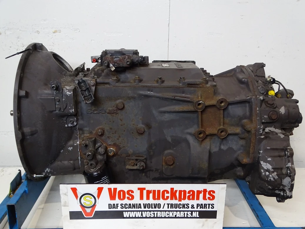 Scania 2004 - SC-4 GR-900 R N.T. immagine 1