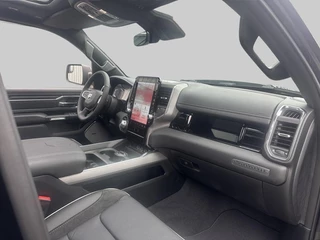 RAM 1500 2024 - LARAMIE Laramie Hurricane, BPM VRIJ | Incl. Tonneau cover |Panoramadak | Bijrijders scherm| Adaptieve Cruise Control! afbeelding 20