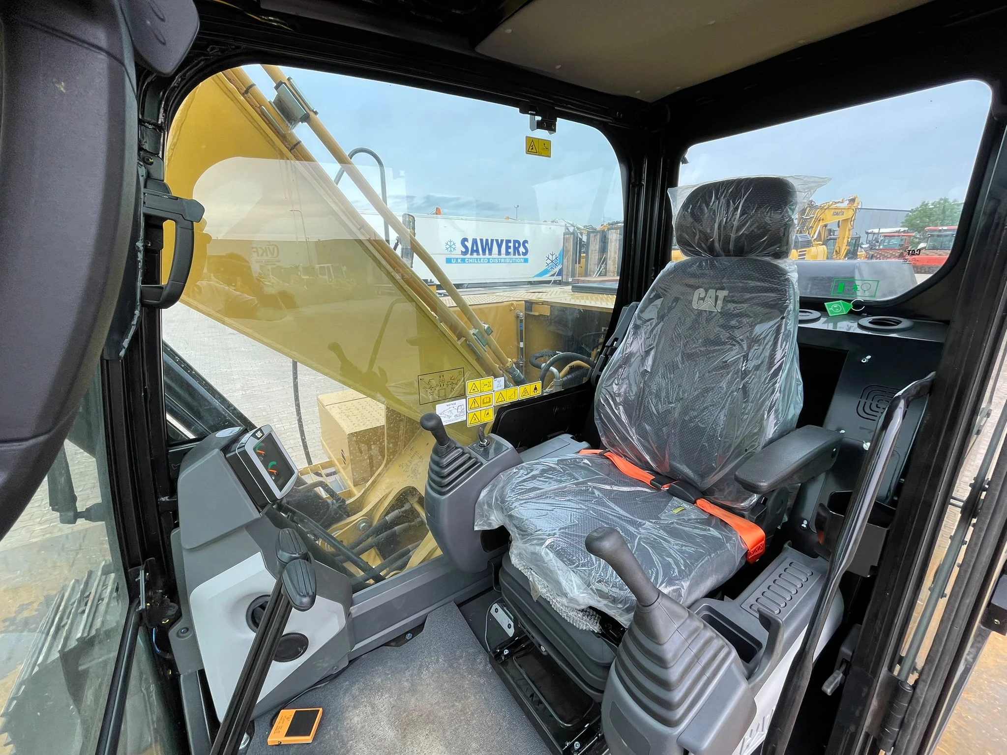Caterpillar 320D3 GC 2025 immagine 12
