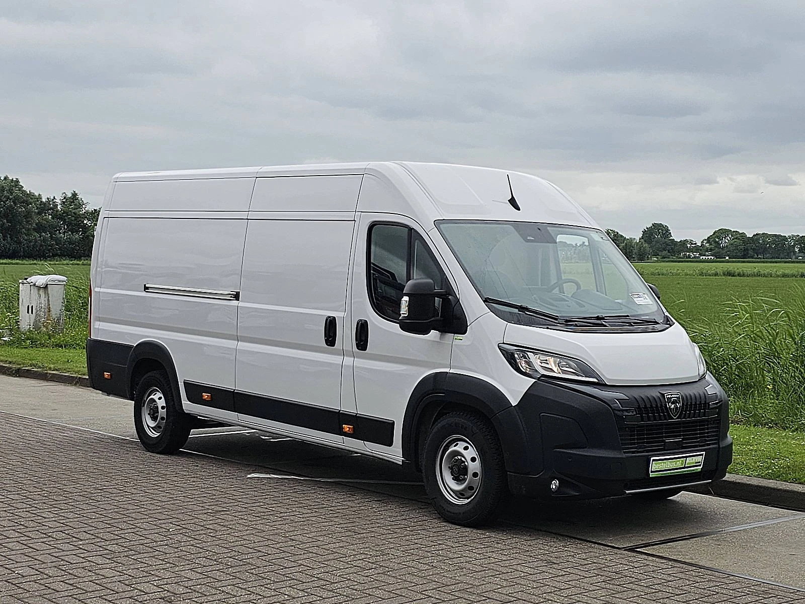 Peugeot Boxer 2024 - 2.2 Bild 5