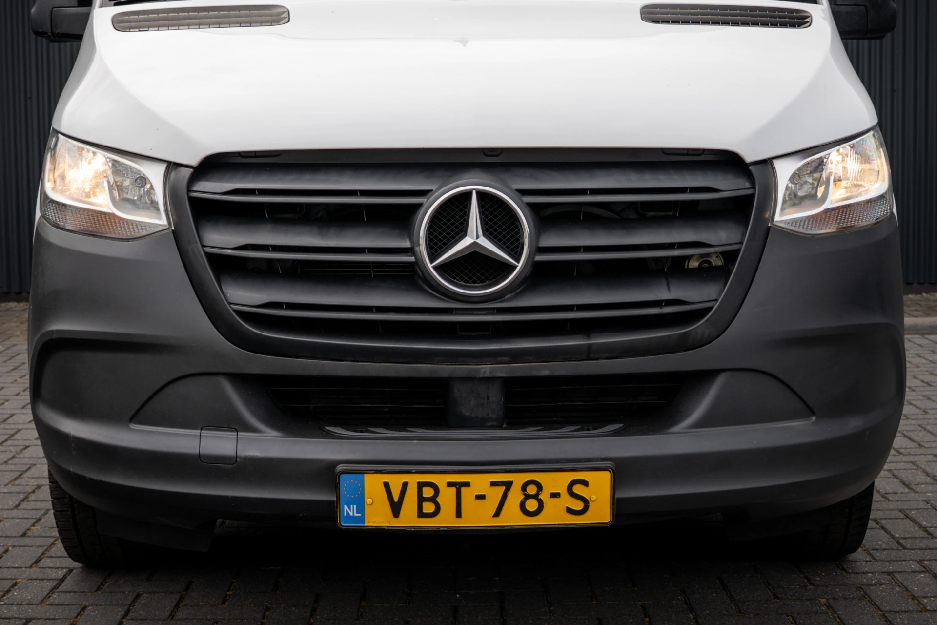 Mercedes-Benz Sprinter 2019 - 311 CDI RWD L2H2 | | Volledig Ingericht | Mbux | Camera | Climatronic afbeelding 25