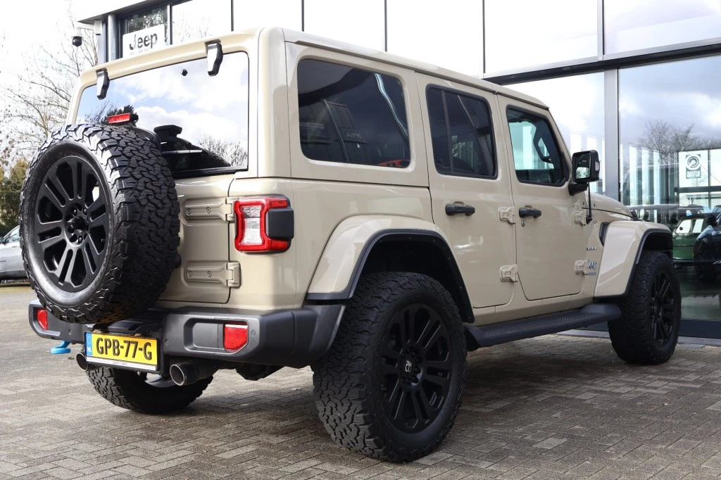 Jeep Wrangler 2022 - 4XE 380 Plug In Hybrid SAHARA / GOBI / 20 inch Bawarrion obrázek 19