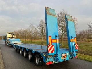 Goldhofer N/A 2008 - STZ L6 65/80A with loading ramps image 7
