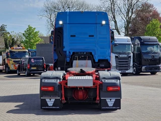 MAN TGX 2021 - 33.510 6x4 - Facelift - Low km 252Tkm - Navi - Sliding 5th wheel - PTO/Hydraulic image 6