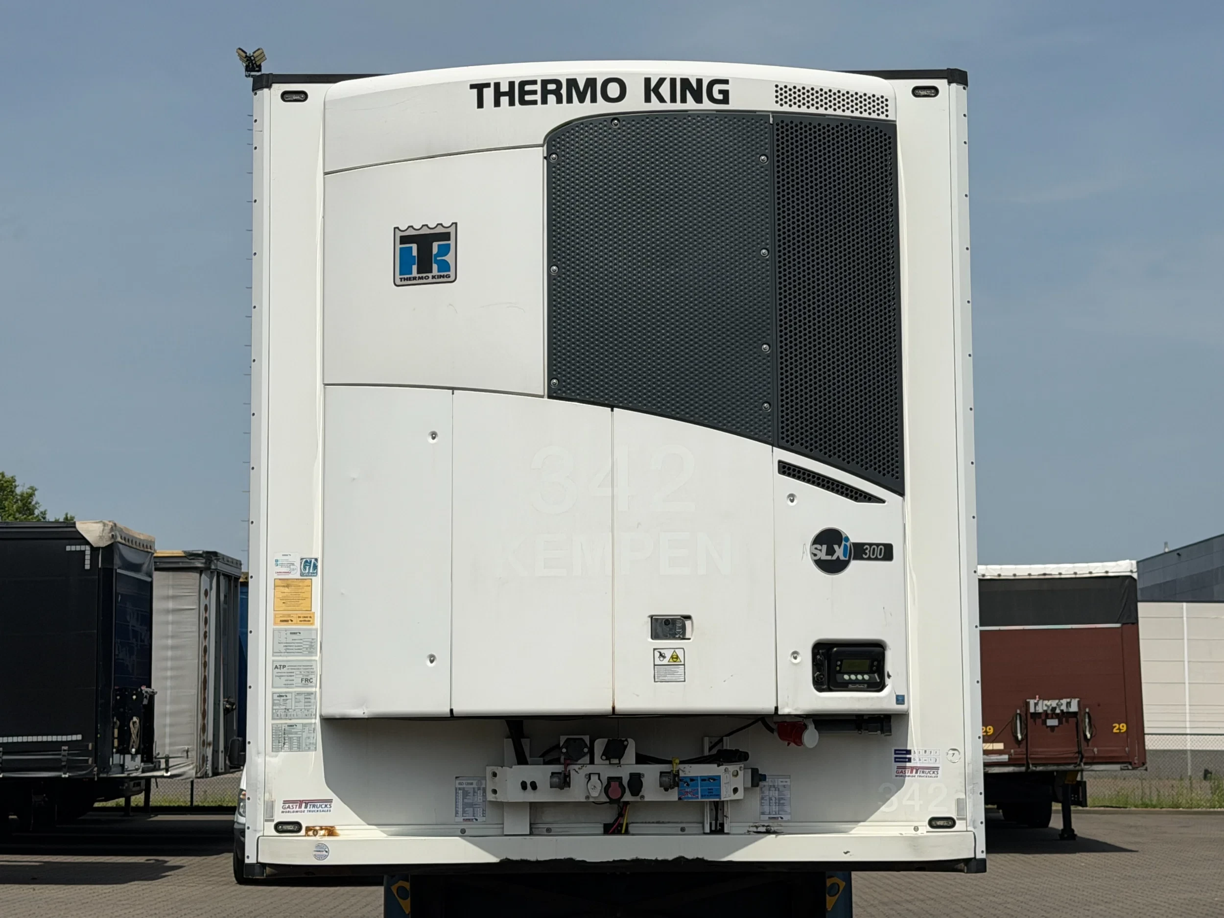 Schmitz Cargobull 2017 - Thermo King SLXi 300 / OV-Laadklep / Lift-AS / Apk! Bild 2