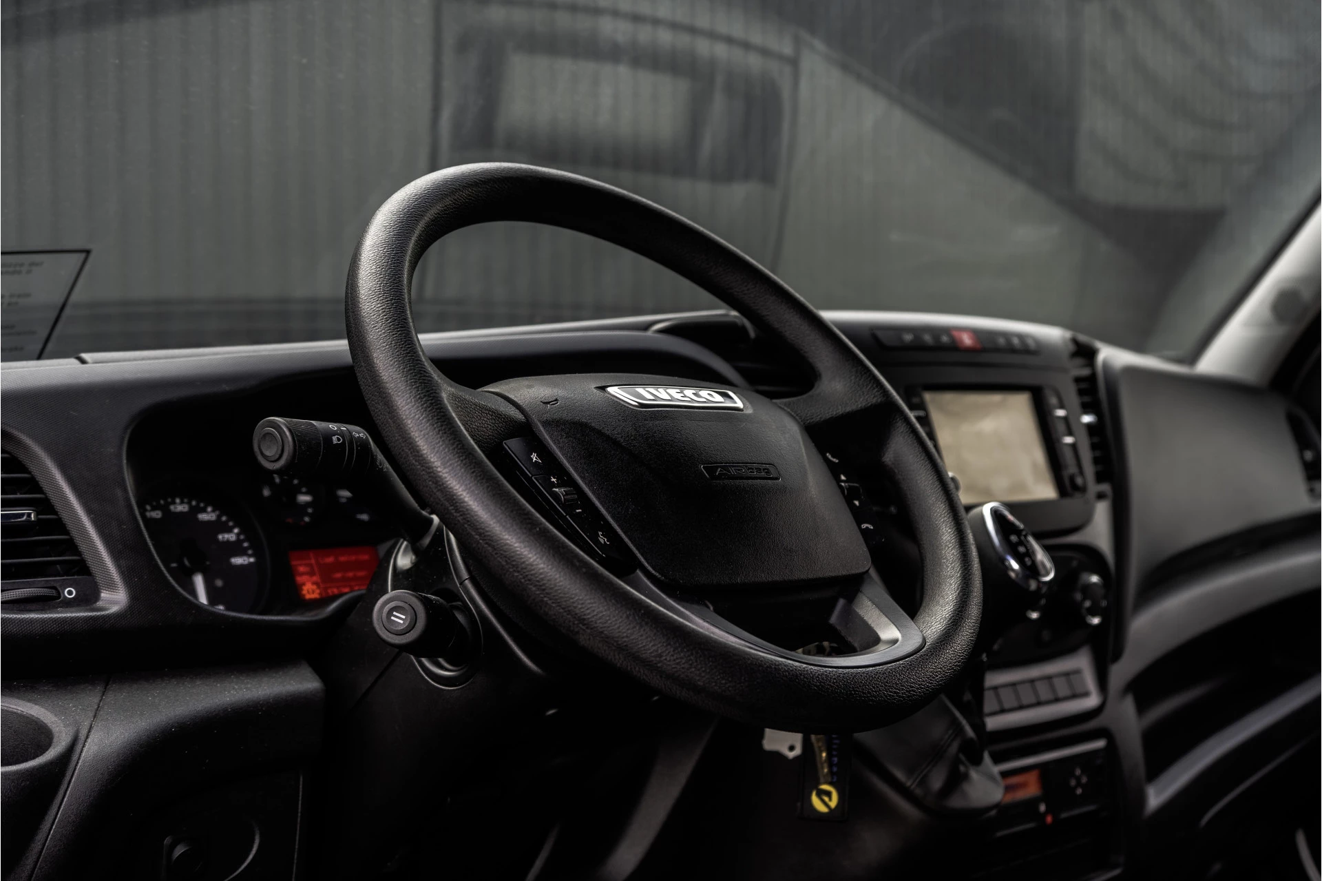 Iveco Daily 2018 - 50C18 | Glasresteel | Automaat | 180 PK | Camera | Navigatie | Cruise | Airco | Tachograaf | Euro 6 afbeelding 12