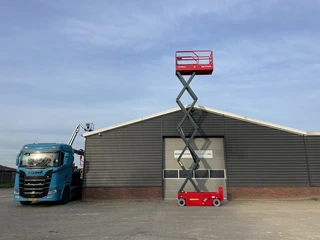 Magni ES1008AC schaarhoogwerker NIEUW 10 M 2025 afbeelding 2 miniatuur