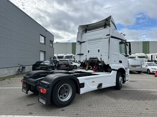Mercedes-Benz Actros 2018 - 1836 LS Streamspace / 523 dkm image 2 thumbnail