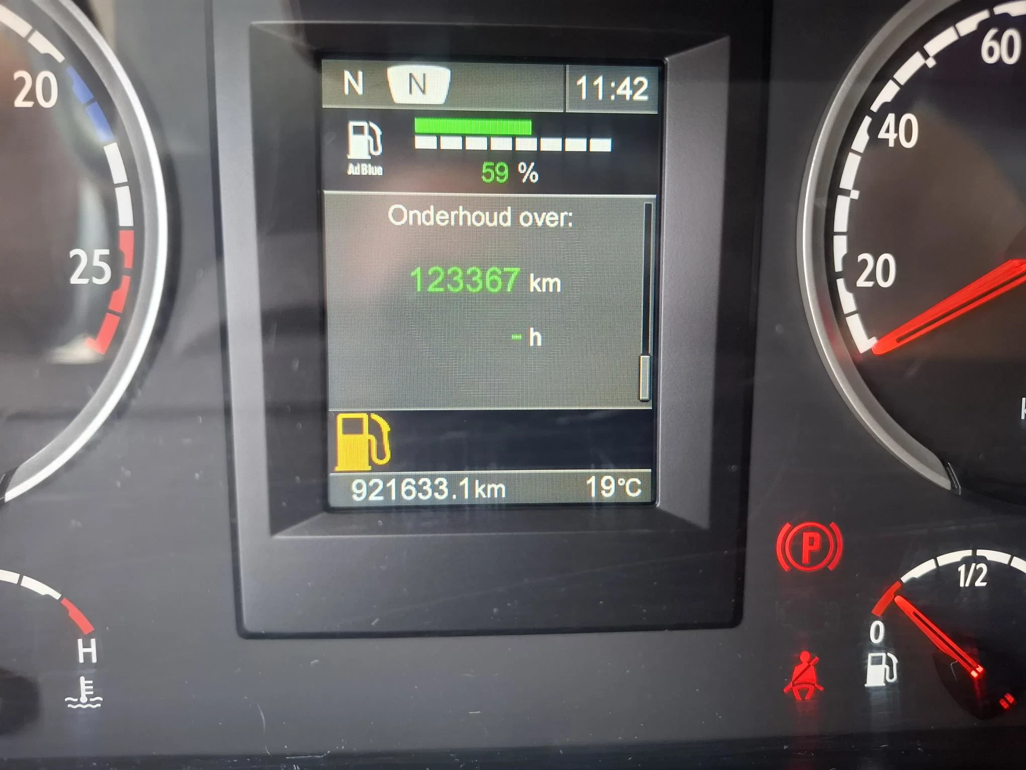 Scania G - G490 / RETARDER / HYDRAULICS / TUV:15-10-2026 / ALCOA / XENON / FULL-AIR / AUTOMATIC / EURO-6 / 2014 Bild 21