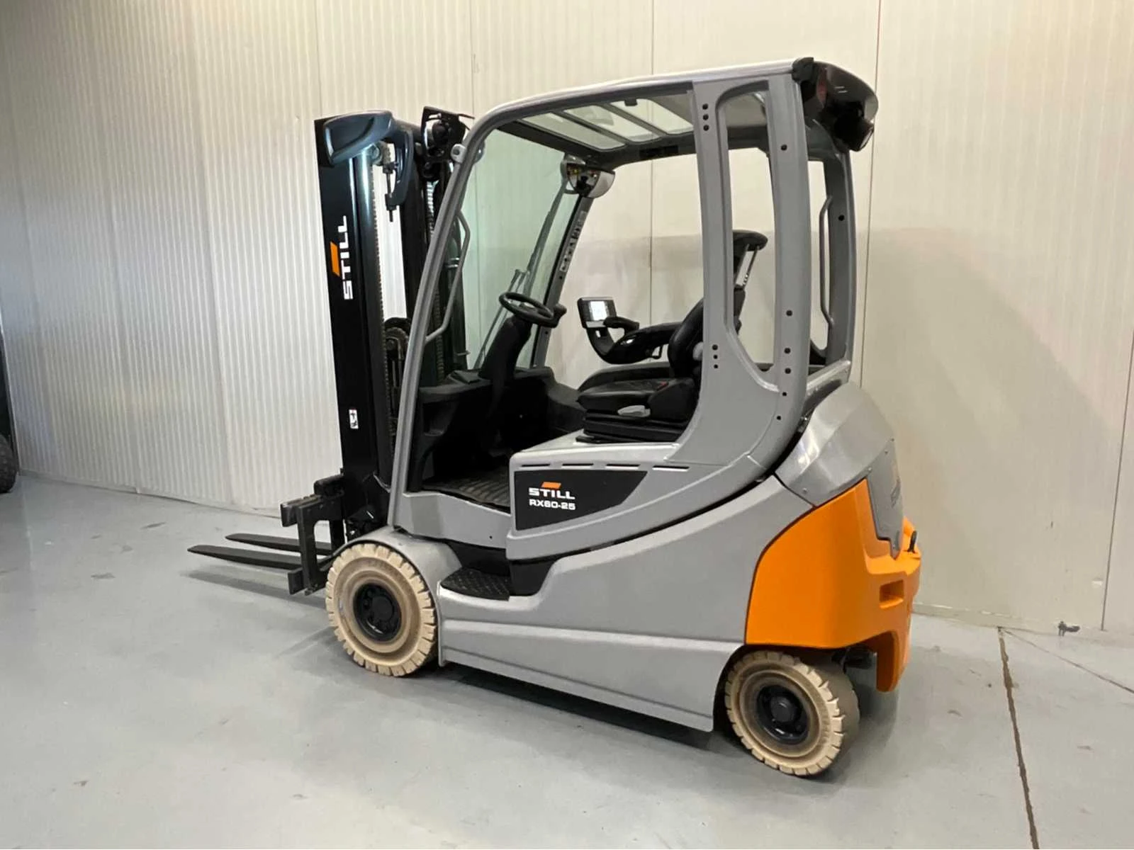 Still 2021 - RX60-25 Triplex- Freelift - Sideshift zdjęcie 3