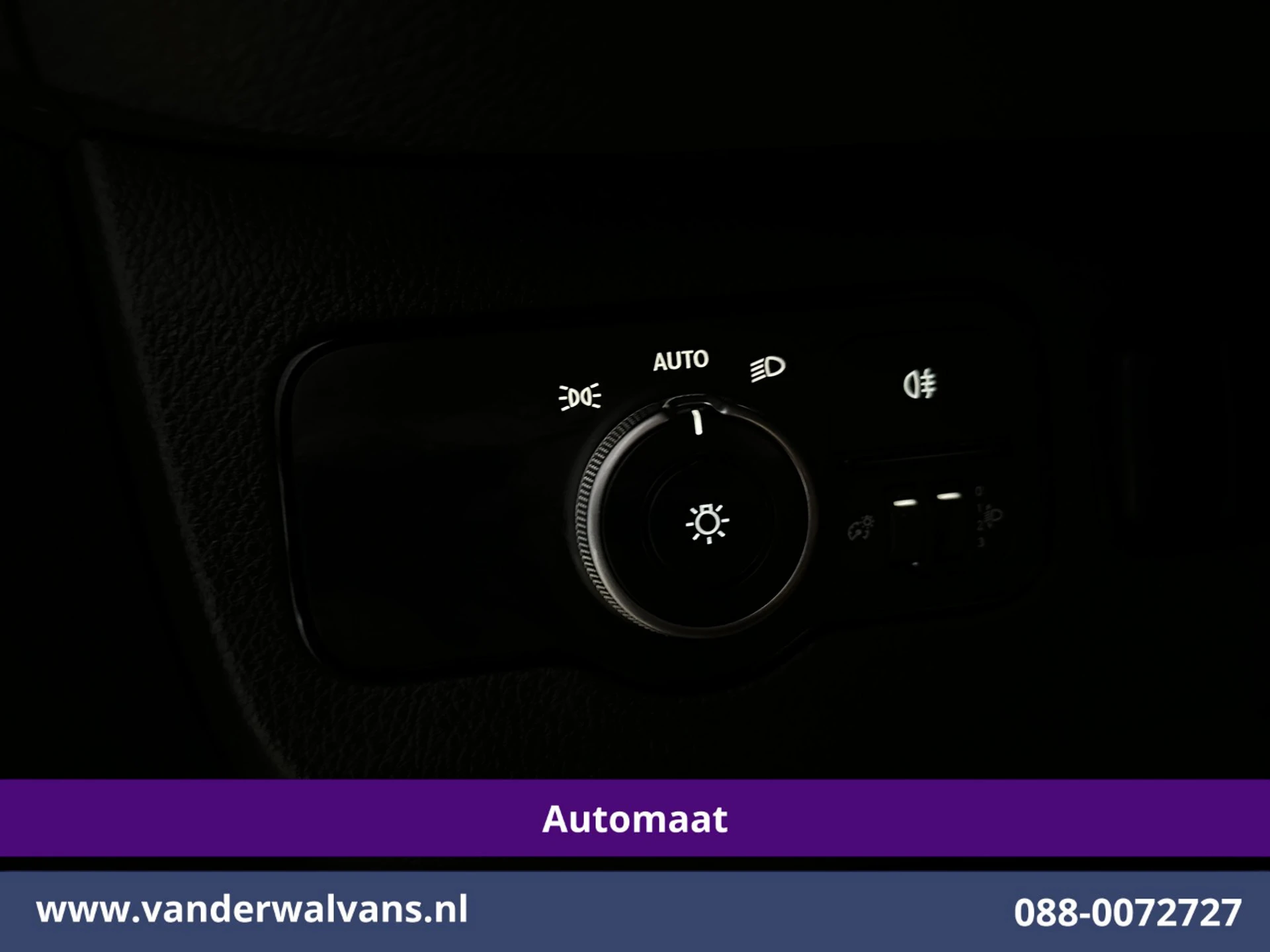 Mercedes-Benz Sprinter 2022 - 317 CDI 170pk 9G-Tronic Automaat Bakwagen Laadklep 21m3 KUUB Zijdeur Euro6 Airco | Lat om Lat betimmering | Leder afbeelding 14