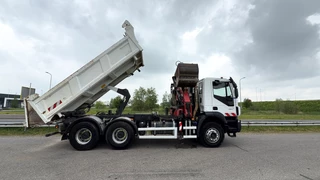 Iveco Trakker 2018 - 360 6x4 Tipper with HMF 1643Z2 Crane image 10