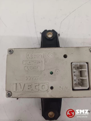 Iveco N/A 2012 - Occ ECU centrale vergrendeling regeleenheid Iveco zdjecie 4
