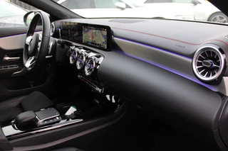 Mercedes-Benz CLA 2022 - Shooting Brake 250e AUT8 AMG Limited NIGHT PAKKET PANORAMADAK CARPLAY SFEER KEY-LESS GO immagine 21