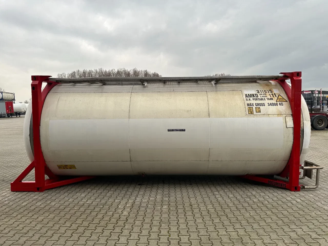 CPV 1998 - 20FT SWAP BODY / 31.180L / steam heating / T11 / AMKD / 2.5Y+CSC insp.: 08/2026 obrázek 3