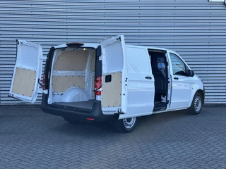 Mercedes-Benz Vito 2023 - 110 CDI L2 Airco Navigatie Parkeersensoren image 21