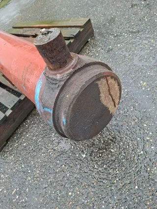 Hyva - Tipper Cylinder for trailer image 3 thumbnail