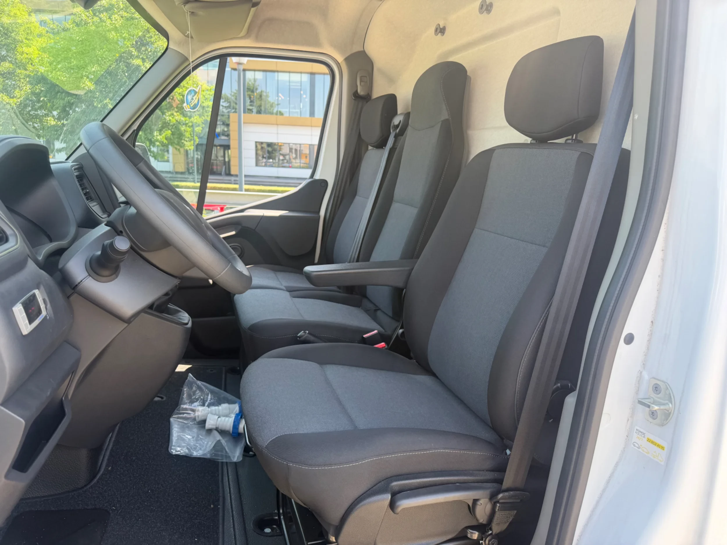 Renault Master 2023 - 2.3DCI L3H2 KOELWAGEN Autoklima Koel/Vries + 220V Stekker Airco Navi Cruisecontrol BPM VRIJ imagem 15