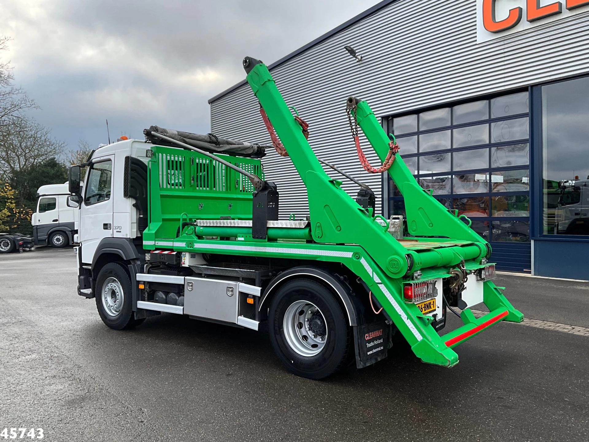 Volvo FM 370 Euro 6 VDL 14 Ton portaalarmsysteem 2019 Bild 3