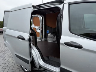Ford Transit Courier 2020 - 1.5 TDCI / 1e EIGENAAR / 23.338 KM!! / AIRCO / PDC / NAVI / DAB image 9