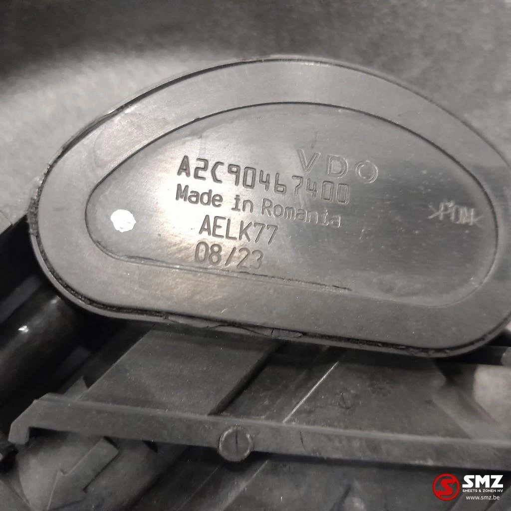 DAF 2023 - Occ brandstoftank + brandstofniveausensor + steune obrázek 7