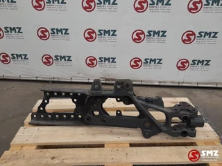 Mercedes-Benz N/A - Occ montagebeugels chassis rechts Mercedes bild 2