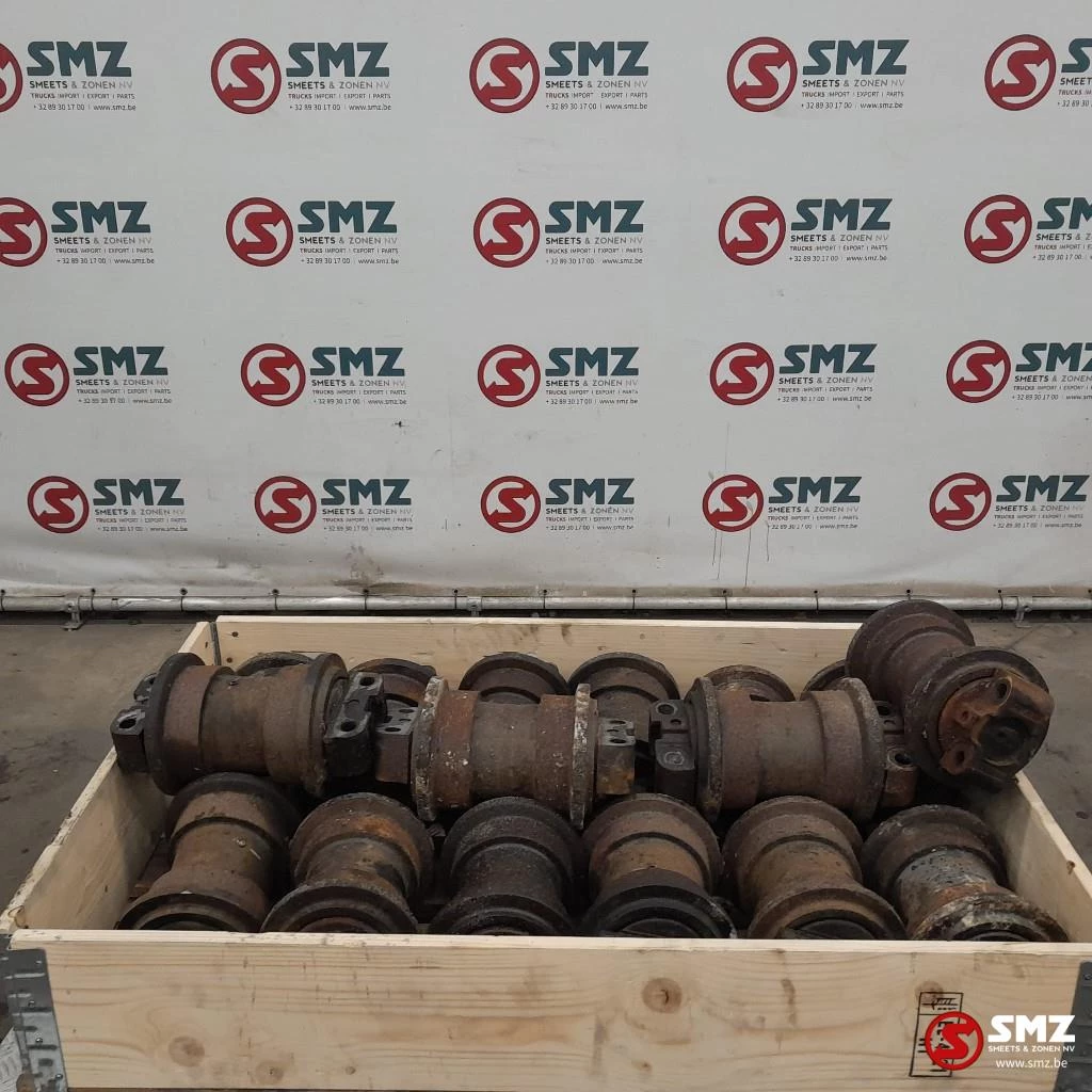 Caterpillar 2022 - Set of 16 track roller single flange Caterpillar immagine 2