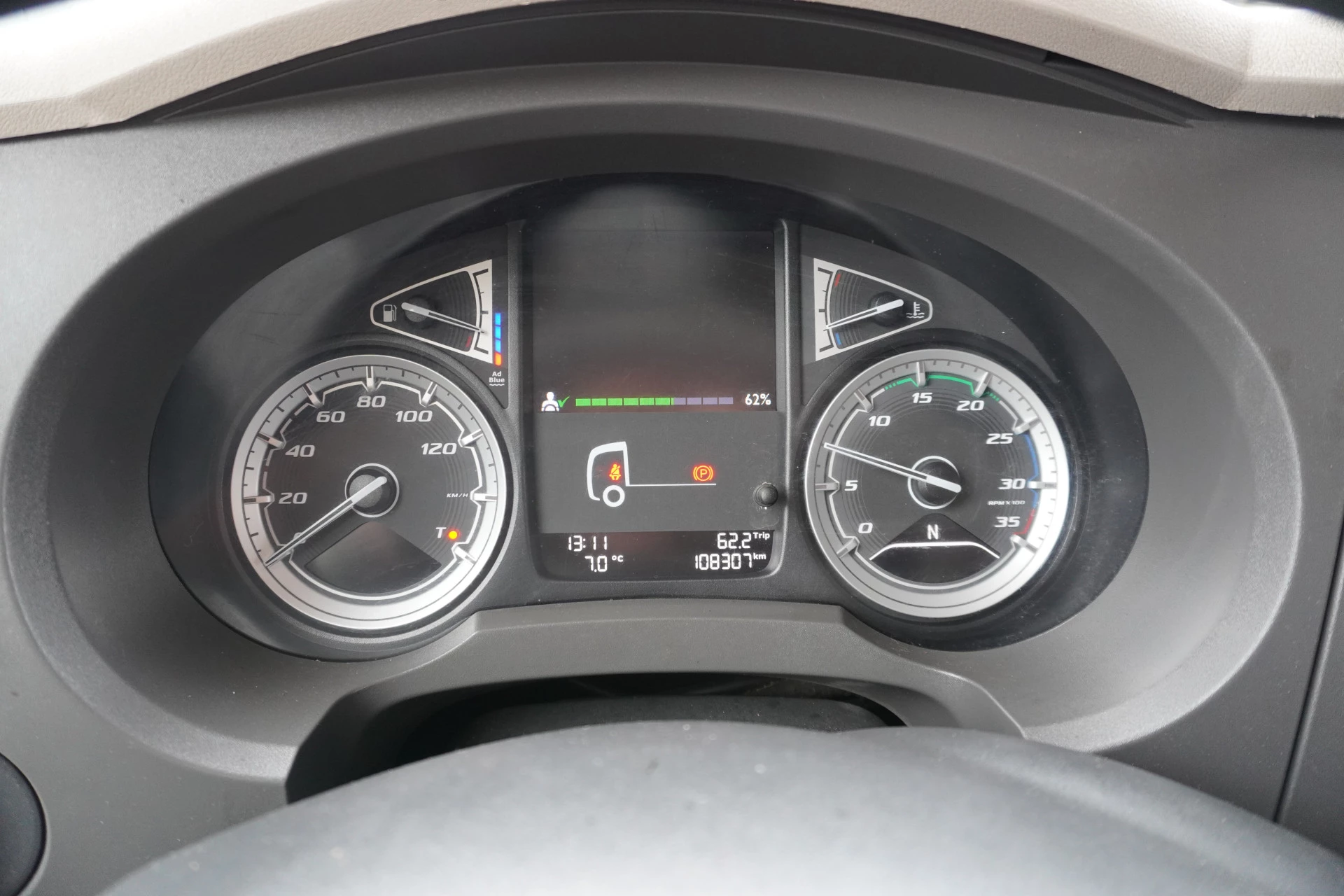 DAF LF 220 FAG 2016 - Terberg Vuilniswagen achterlader Euro6 obrázek 14