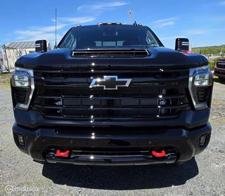 Chevrolet 6.6 V8 Duramax 2026 - Trail Boss image 14