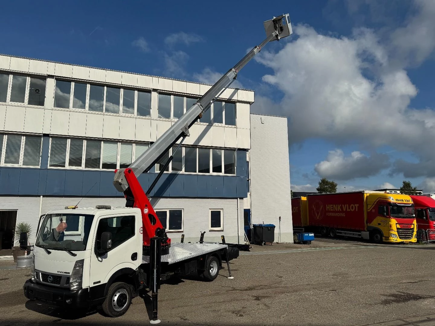 Nissan Cabstar 2015 afbeelding 1