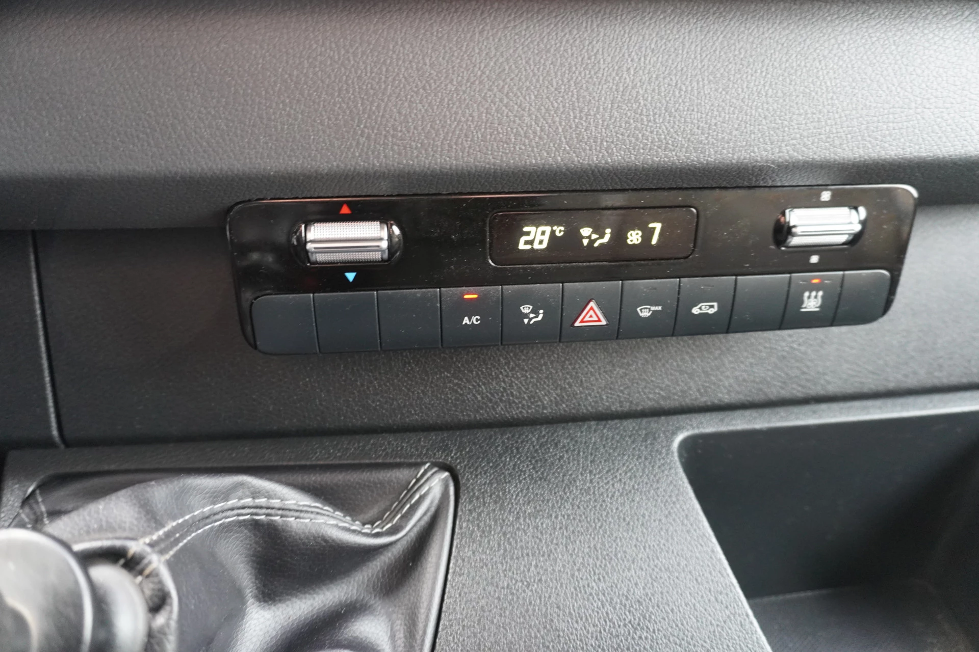 Mercedes-Benz Sprinter 2021 - 317 170pk CDI L2H2 obrázek 22