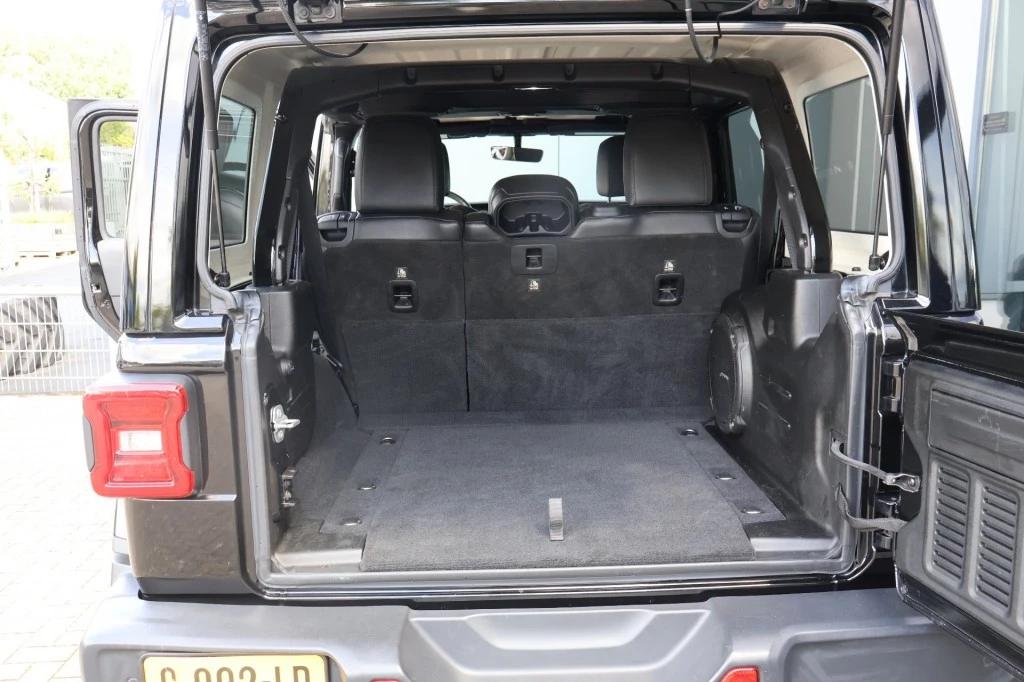 Jeep Wrangler 2018 - 2.0T SAHARA 4x4 Automaat / Leder / 1e Eigenaar afbeelding 49