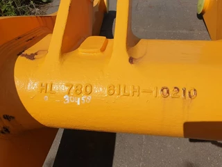Hyundai N/A - HL780-9A Rebuilt boom/frame 61LQ-10011R zdjecie 2