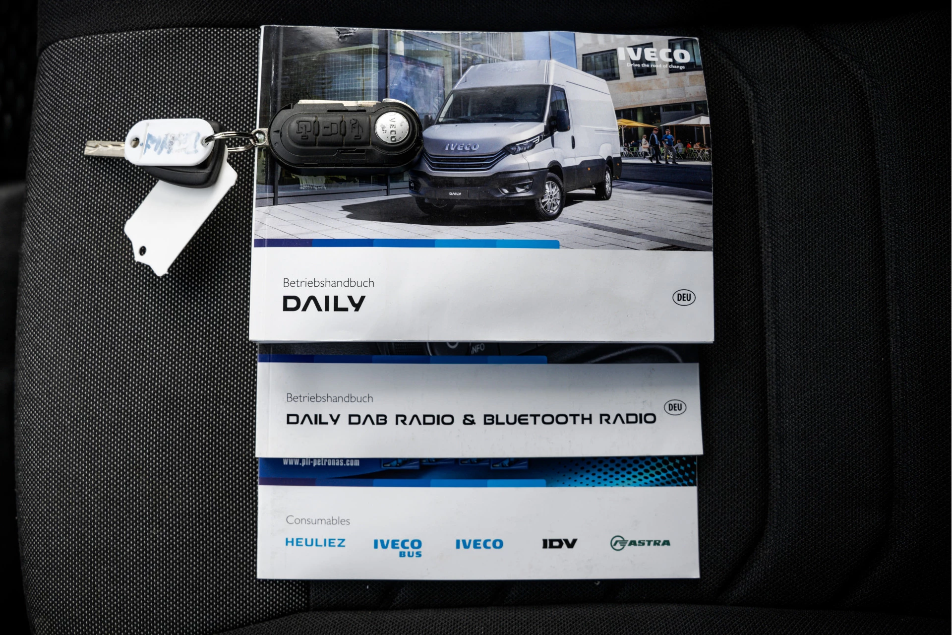 Iveco Daily 2024 - **35S16 | 156 PK | 3.500KG trekgew. 3-Zits | Climate** image 22