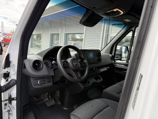 Mercedes-Benz Sprinter 2021 - 516 CDI Bakwagen Euro 6/MBUX 7 zdjecie 4