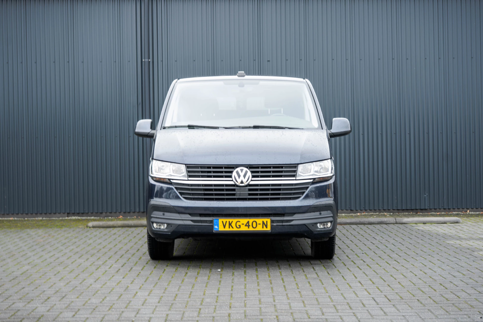 Volkswagen Transporter 2021 - T6.1 2.0 TDI L2H1 | 150 PK | Turbo defect | Carplay | Cruise | Navi | Trekhaak | Airco imagem 3