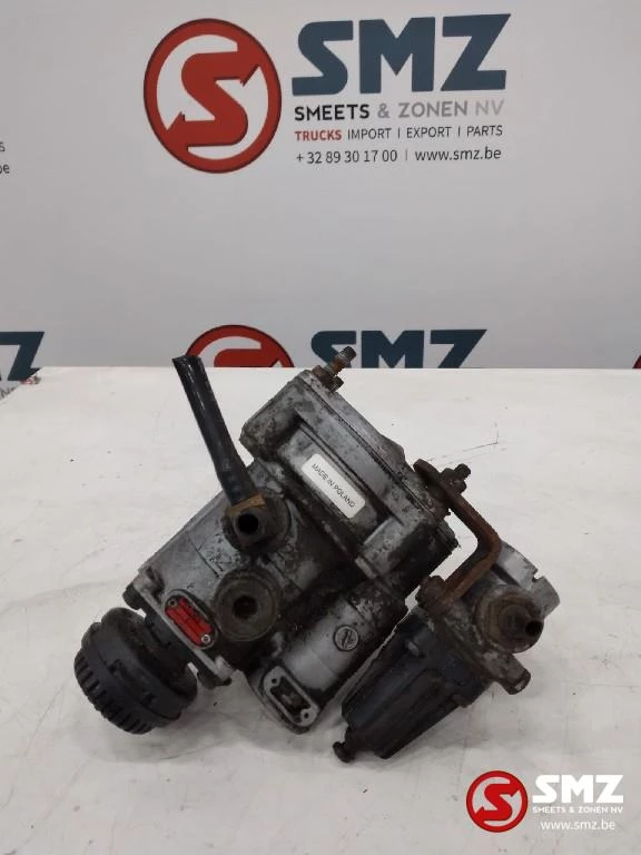 MAN TGS 2010 - Occ aanhangwagenstuurventiel MAN 9730090067 afbeelding 1