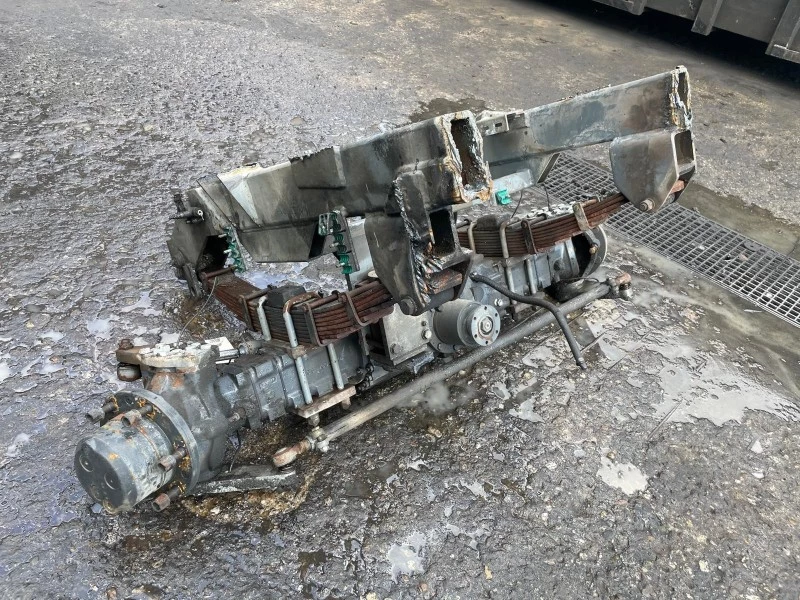 Diverse 2008 - MFH 5000 FRONT AXLE afbeelding 1