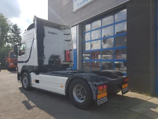 Volvo FM 420 2013 - Globetrotter XL Double tank bild 4