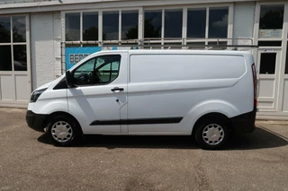 Ford Transit Custom 2015 - 2.2 TDCI L1H1 | AIRCO | BIJRIJDERSBANK | TREKHAAK | IMPERIAAL изображение 11