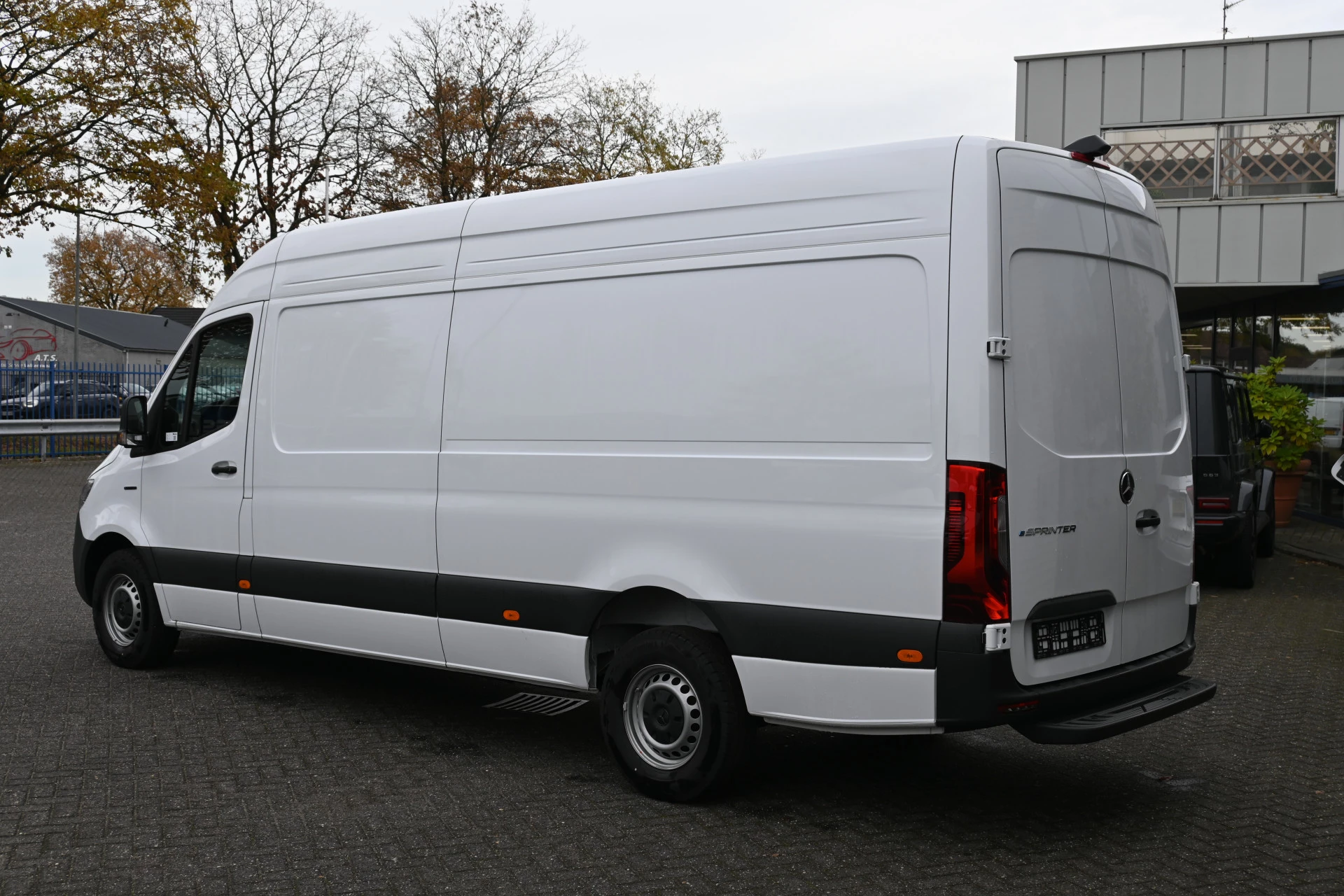Mercedes-Benz eSprinter 2026 - 314 L3H2 Pro RWD 81kWh Bild 9