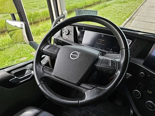 Volvo FH 2023 - 500 bild 11