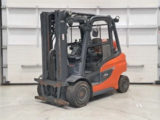Linde 2020 - H30T-01 te koop