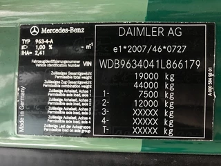 Mercedes-Benz N/A 2014 - A 0006000101 SLAAPCABINE STREAMSPACE obrazek 10